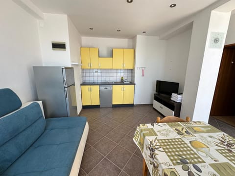 Villa M, ground floor Apartment for 4 persons Apartment in Lika-Senj County