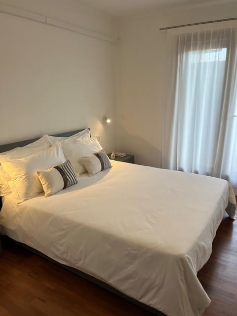 Saffron Suite, just a few minutes from the center and station Apartment in Friuli-Venezia Giulia