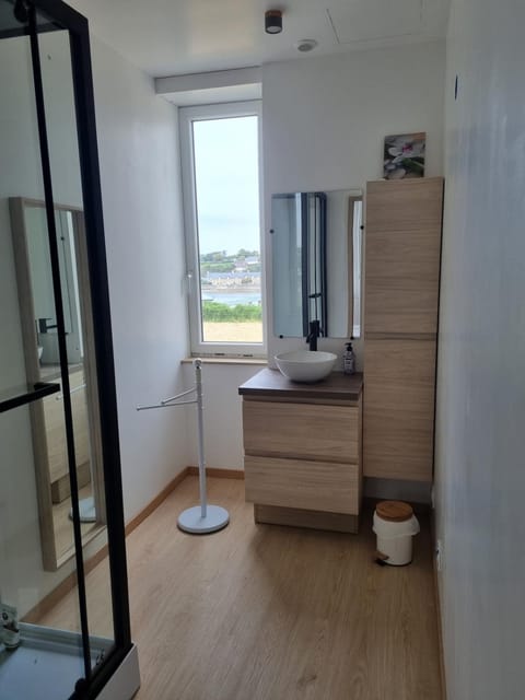 Maison vue mer, 2 chambres au Conquet House in Plougonvelin