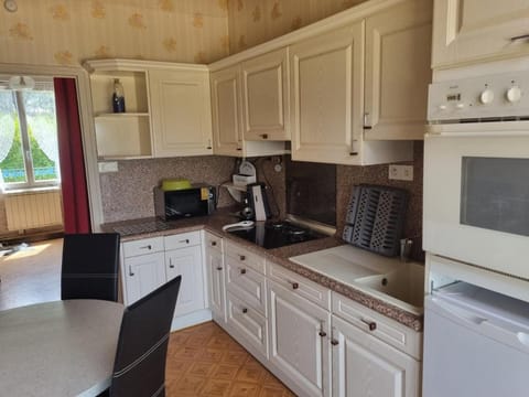 Maison vue mer, 2 chambres au Conquet House in Plougonvelin