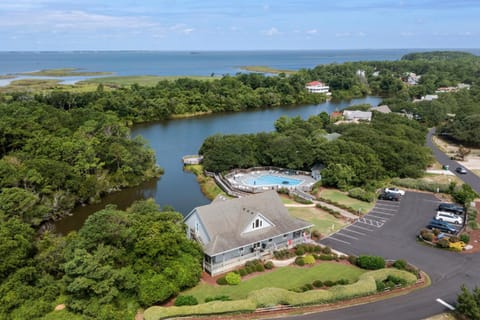 Irie House in Corolla