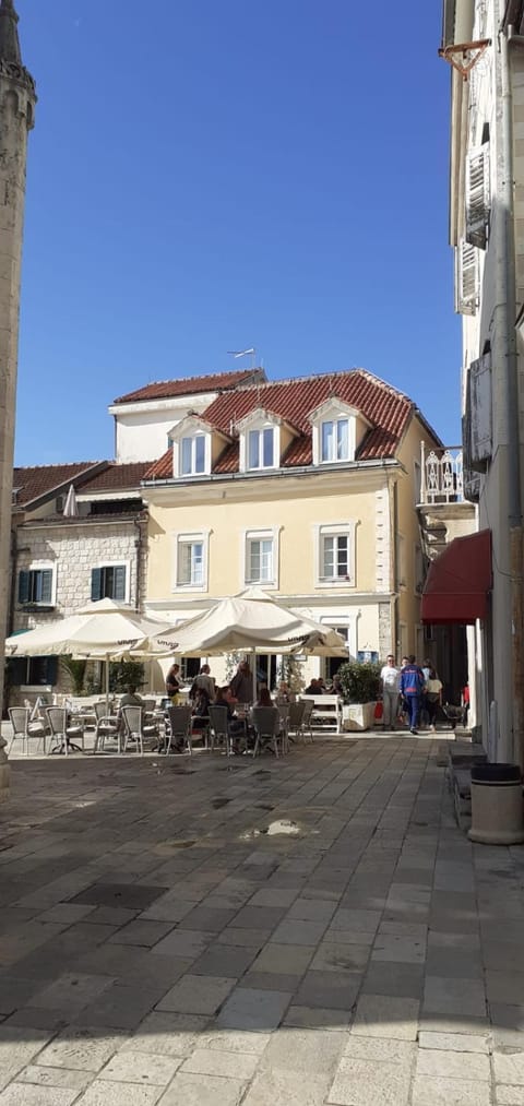 Belavista Apartmani Apartment in Montenegro