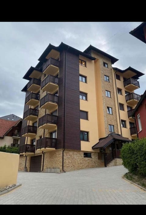 Centar Lux 3M Apartment in Zlatibor
