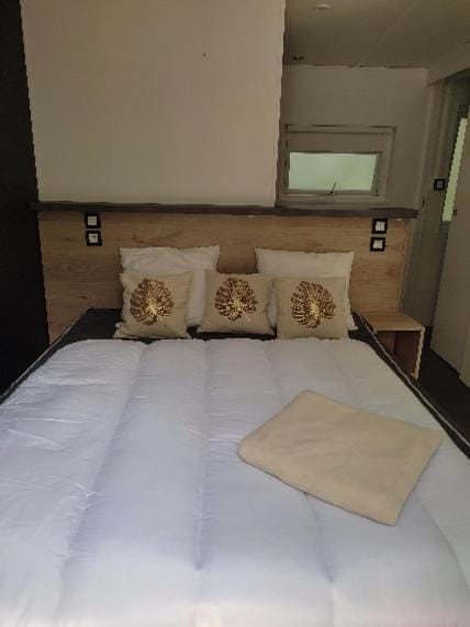 Mobil home TAOS Luxe H20 - Camping de Lanniron Campground/
RV Resort in Quimper