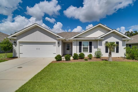 Home 12 Mi to Gulf Shores Beach and Boardwalk! House in Foley