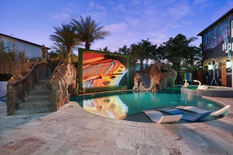 Night, Swimming pool