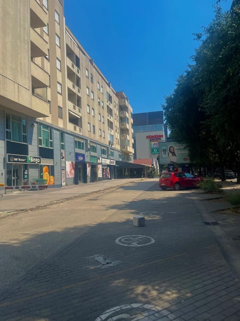 Property building, Day, Neighbourhood, Location