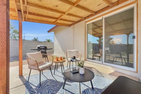 3 Mi to Old Town Scottsdale Home with Patio! House in Tempe