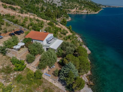 Property building, Natural landscape, Bird's eye view, Sea view