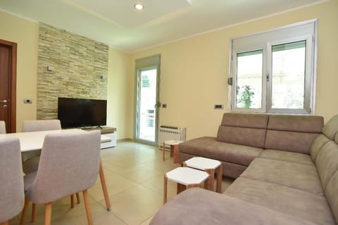 Omega 4 Apartment Apartment in Budva
