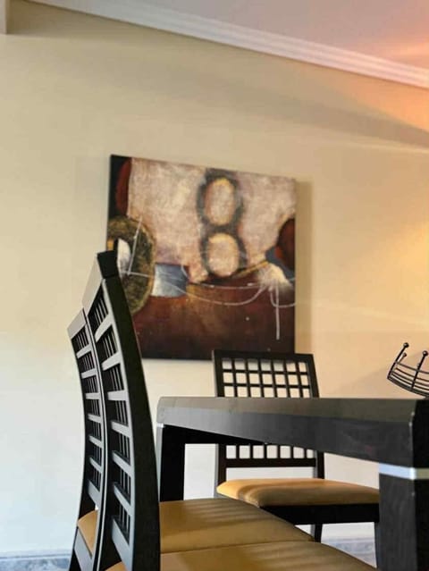 Living room, Decorative detail, Seating area, Dining area