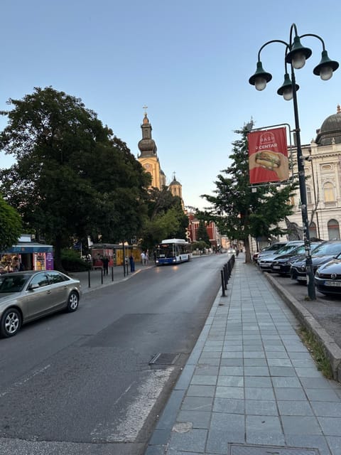 Neighbourhood, City view, Street view, Location