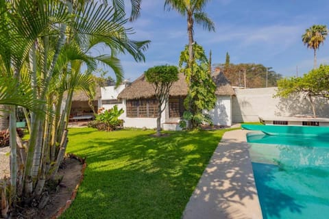 Garden, Swimming pool