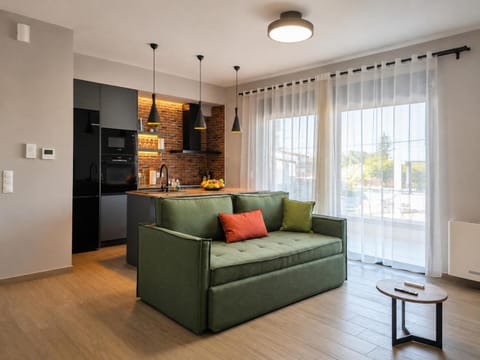 Living room, Seating area, kitchen