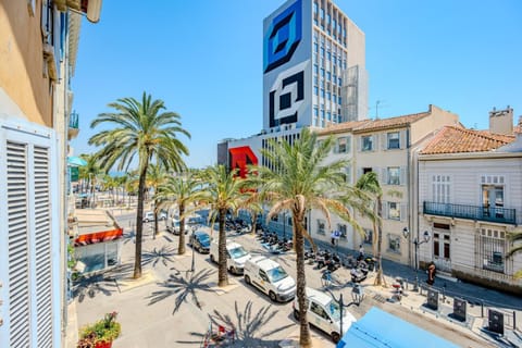 Studio Soleil & Couleurs - 100m du Port Apartment in La Seyne-sur-Mer