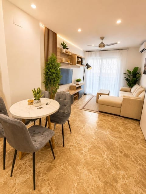 TV and multimedia, Seating area