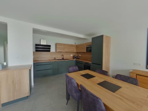 Maison confort aux Rousses, 12 pers, proche ski et lac - FR-1-834-6 Villa in Canton of Vaud