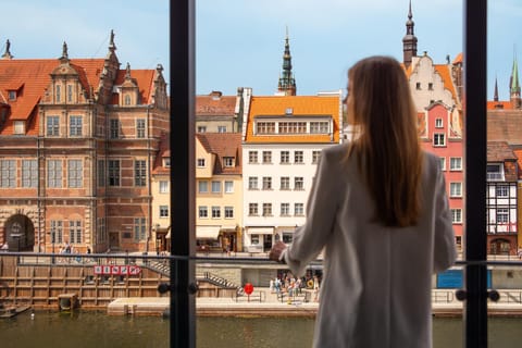 Day, Natural landscape, City view, Location