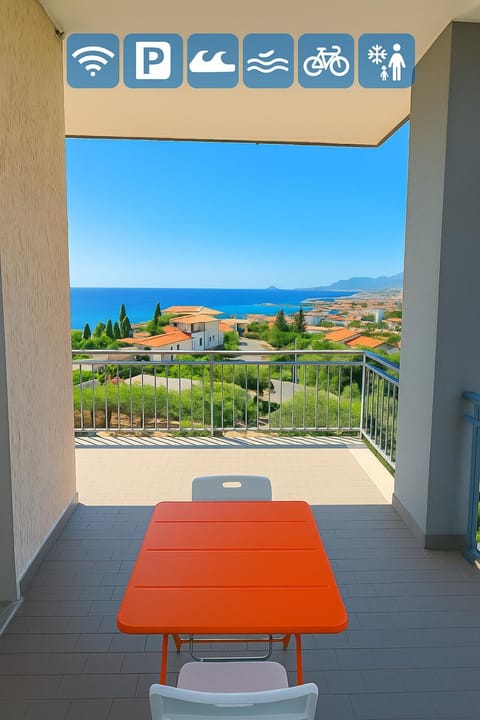 Pietra Ligure Sea View Parking & Bike Box Apartment in Pietra Ligure