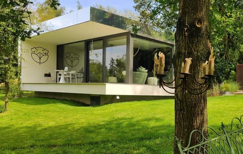 Property building, Garden