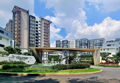 Property building, Day