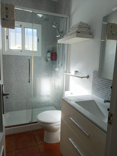 Casa con jardín con vistas al valle de Sierra de Líbar House in Costa del Sol