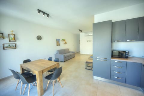 Spacious one bedroom with study JGRI1-1 Apartment in Sliema