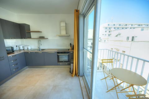 Spacious one bedroom with study JGRI1-1 Apartment in Sliema