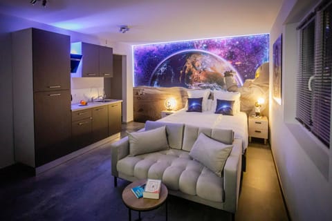 Lunar, Proche Basel, Ambiance Lune & Relax Apartment in Weil am Rhein