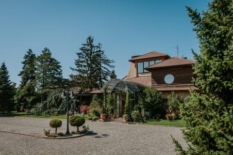 Property building, Day, Garden view