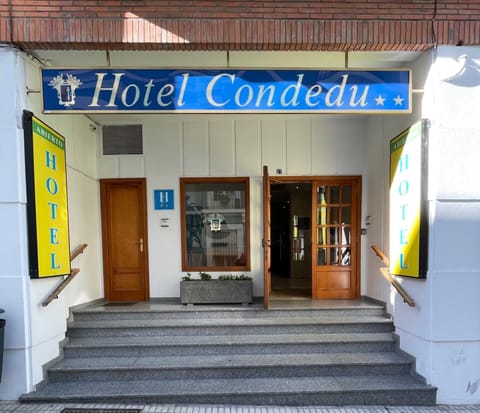 Facade/entrance, Property logo or sign