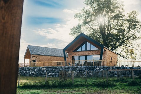 Property building, Natural landscape, Garden view