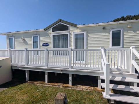 Unobstructed Sea Views , Rockley Park , Poole House in Poole