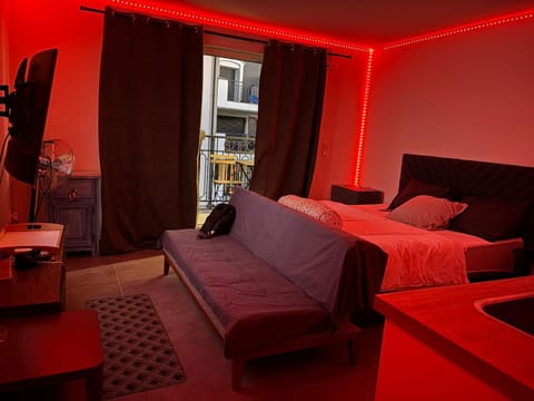 Studio 5 minutes RER A Apartment in Noisy-le-Grand