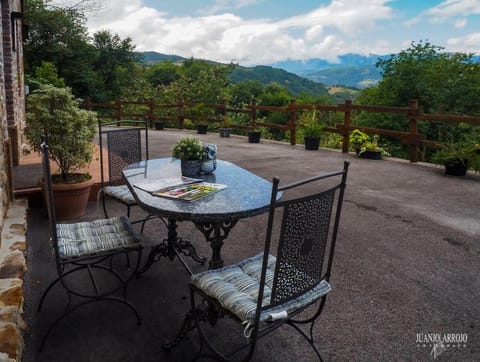 Off site, Mountain view