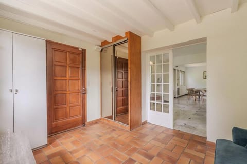 Beautiful House 12 Person 20min Paris - Disney Villa in Chelles