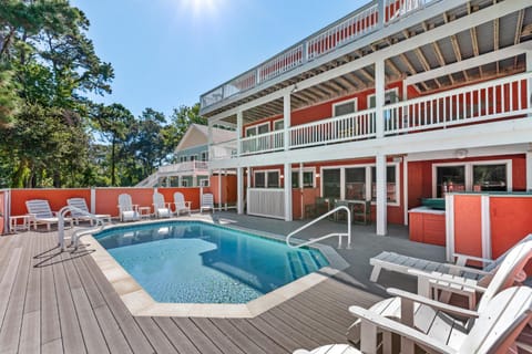 Joyful Sound by Village Realty House in Corolla