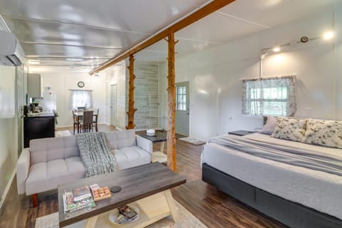 Ozark Escapes Cabin! Serene Forest and Mtn Setting Cabin in Buffalo River