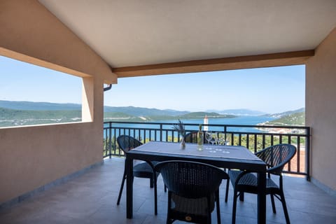 Gabriel Apartment in Neum