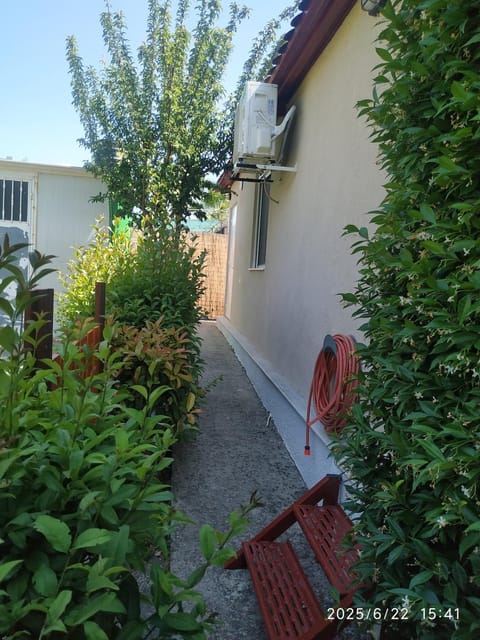 Elizabeth's cottage House in Halkidiki