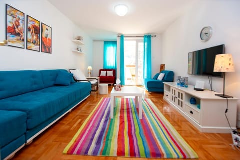 TV and multimedia, Living room