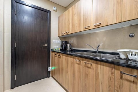 Spacious 1 BDR next to Reem Central Park and Beach Apartment in Abu Dhabi