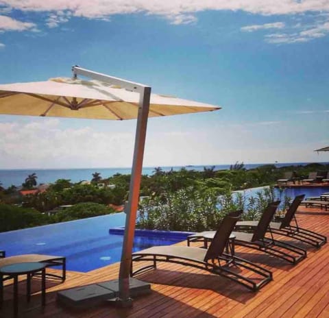 Pool view, Sea view, Swimming pool