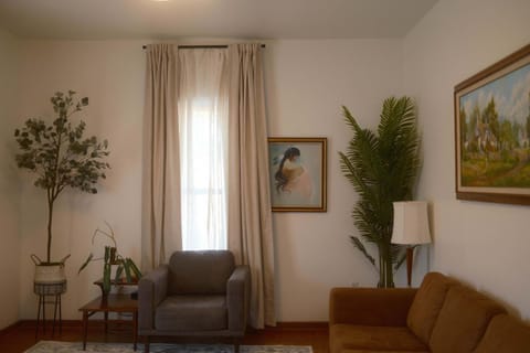 Modern Character Downtown Fargo House in Moorhead