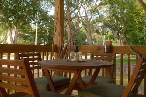 Modern Character Downtown Fargo House in Moorhead