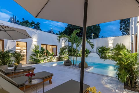 Area and facilities, Swimming pool, Swimming pool, sunbed
