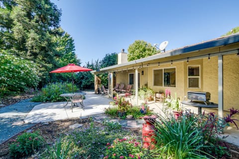 about 3 Mi to Dtwn and Chico State NorCal Escape! House in Chico