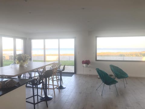 NEW ! ! Vue mer panoramique - Plage 100m Villa in Plouarzel