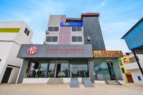 Property building, Facade/entrance