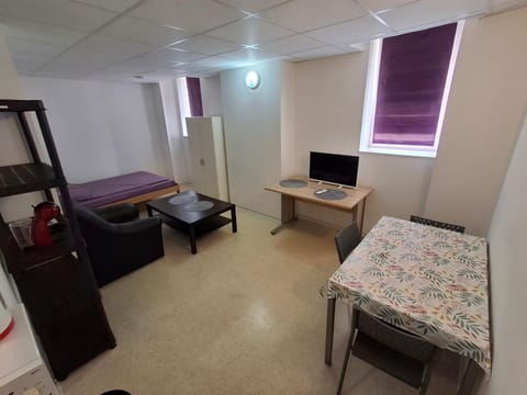 Studio meublé Sochaux 309 Apartment in Montbéliard
